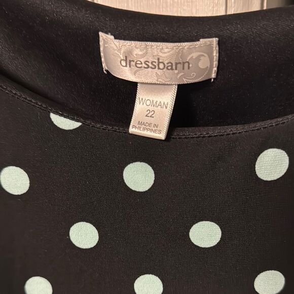 EUC Dress Barn Size 22 Black Ruched Sheath Midi Dress - Picture 2 of 3